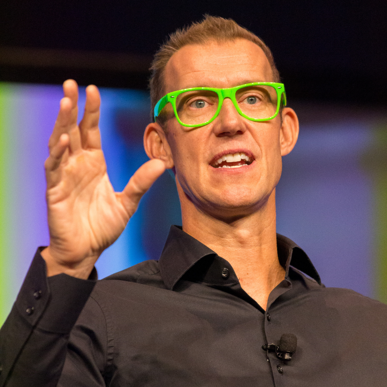 Erik Qualman top business keynote speakers