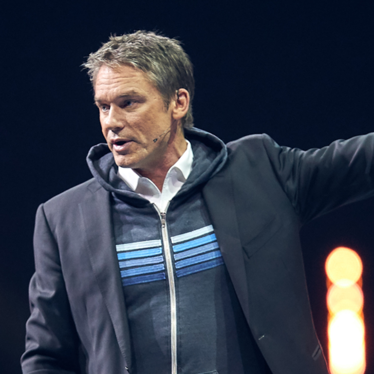 Marcus Buckingham top business keynote speakers