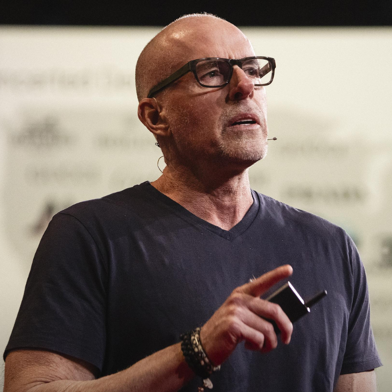 Scott Galloway top business keynote speakers